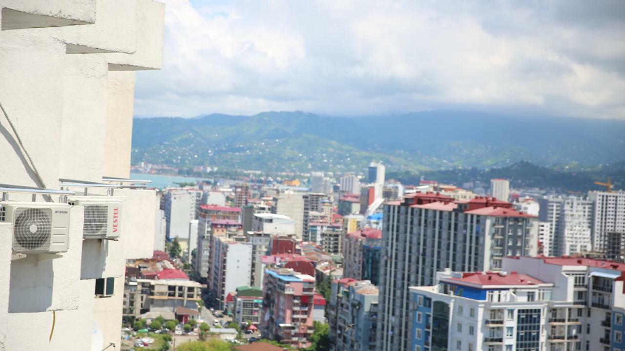 Vip Apartment 1 At Gorgiladze 118 Batumi Luaran gambar